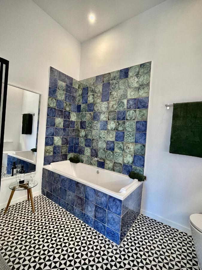 Picasso'S Deluxe Puerta Verde Малага Екстериор снимка